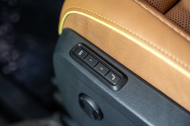 New 2025 Volkswagen ID. Buzz Pro S image 21