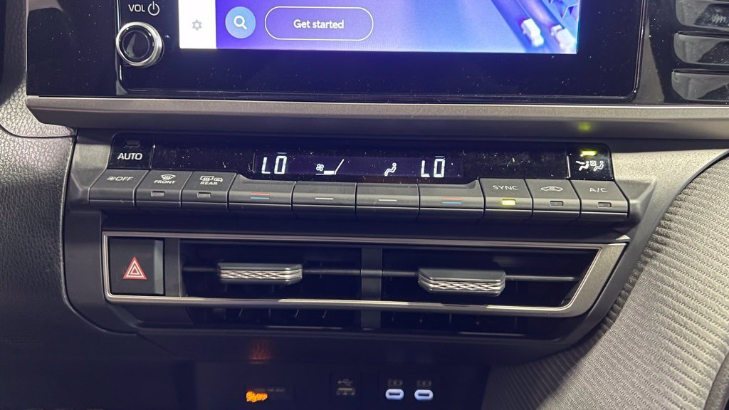 New 2026 Toyota Camry SE FWD image 31