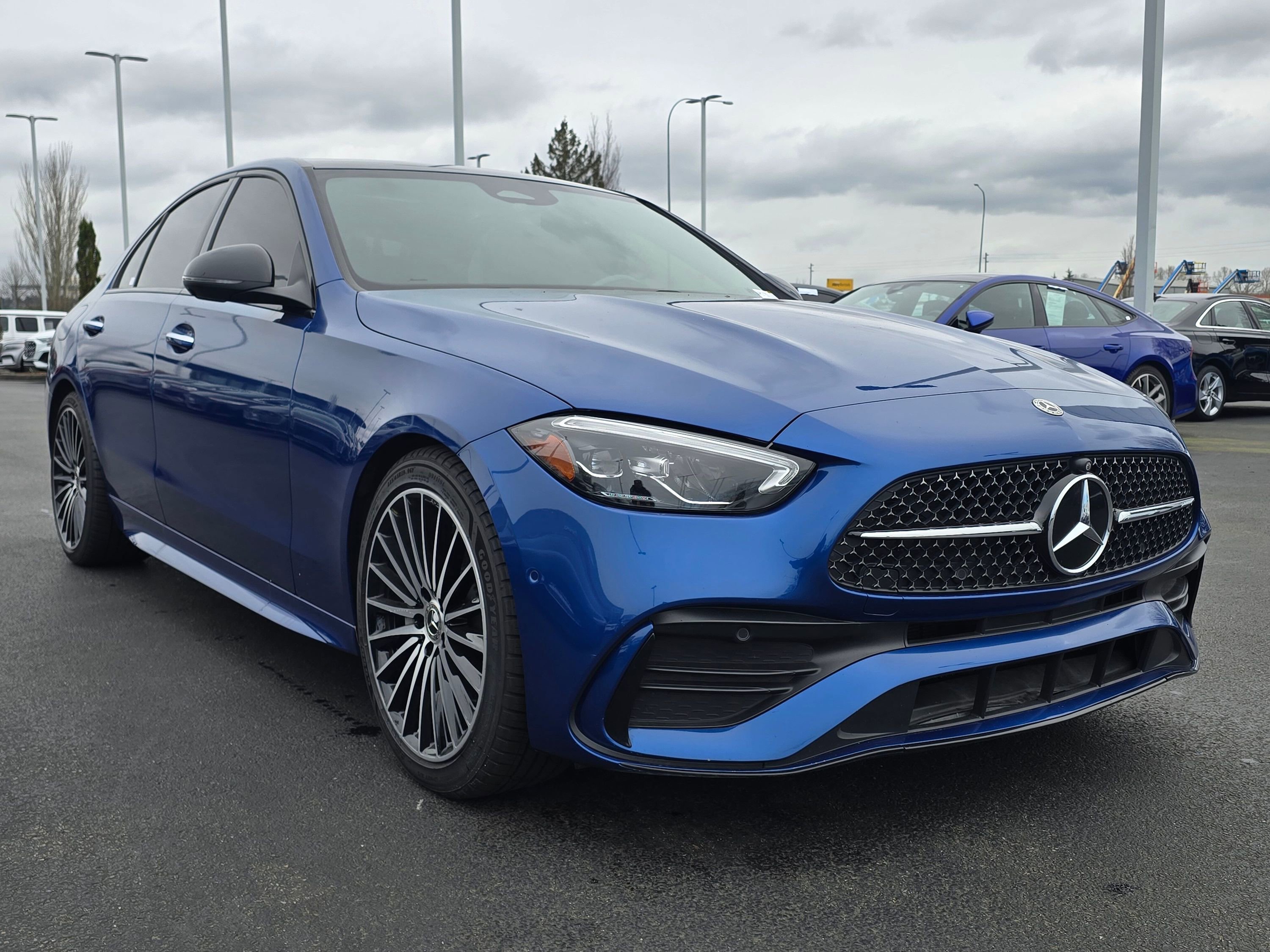 Used 2024 Mercedes-Benz C 300 4MATIC Sedan w/ AMG Line w/ Night Package image 8