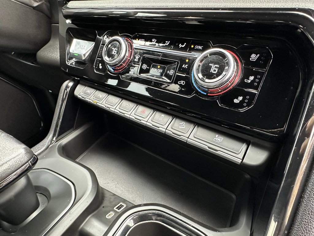 Used 2022 GMC Sierra 1500 AT4 w/ AT4 Premium Package image 17