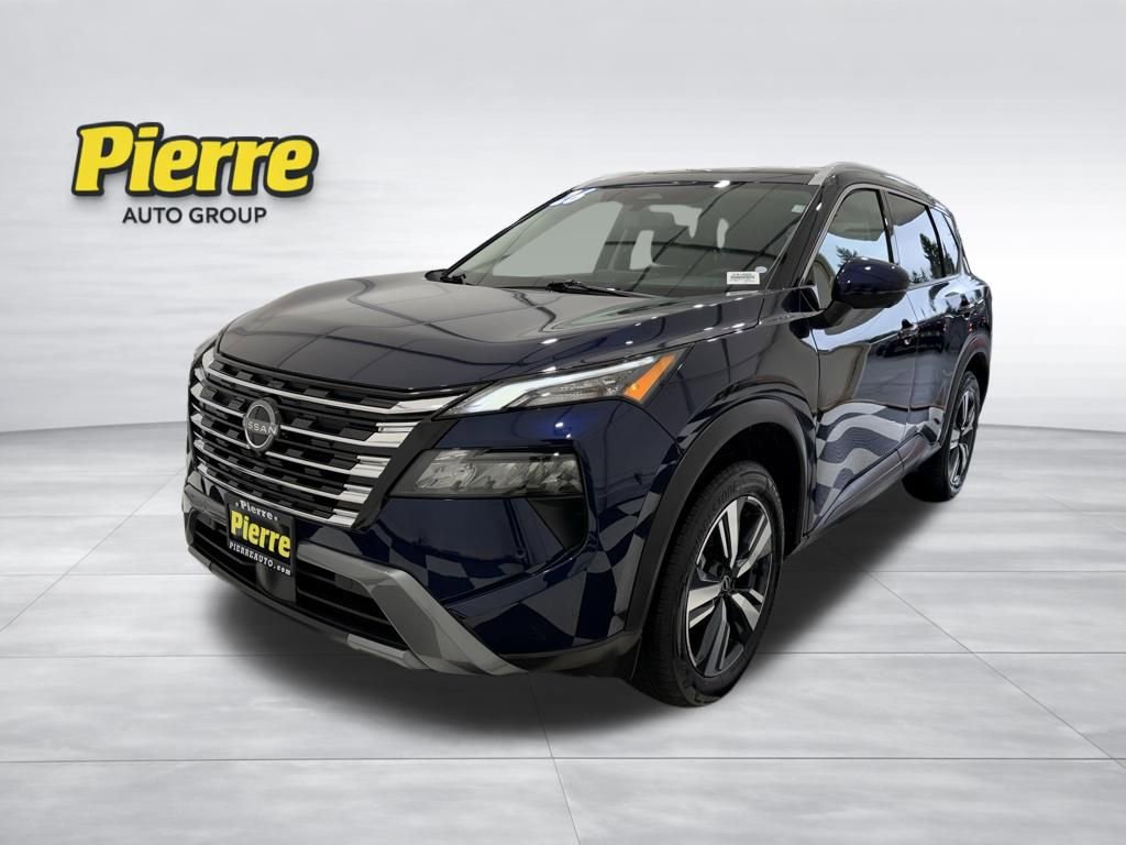 Used 2026 Nissan Rogue SL image 1