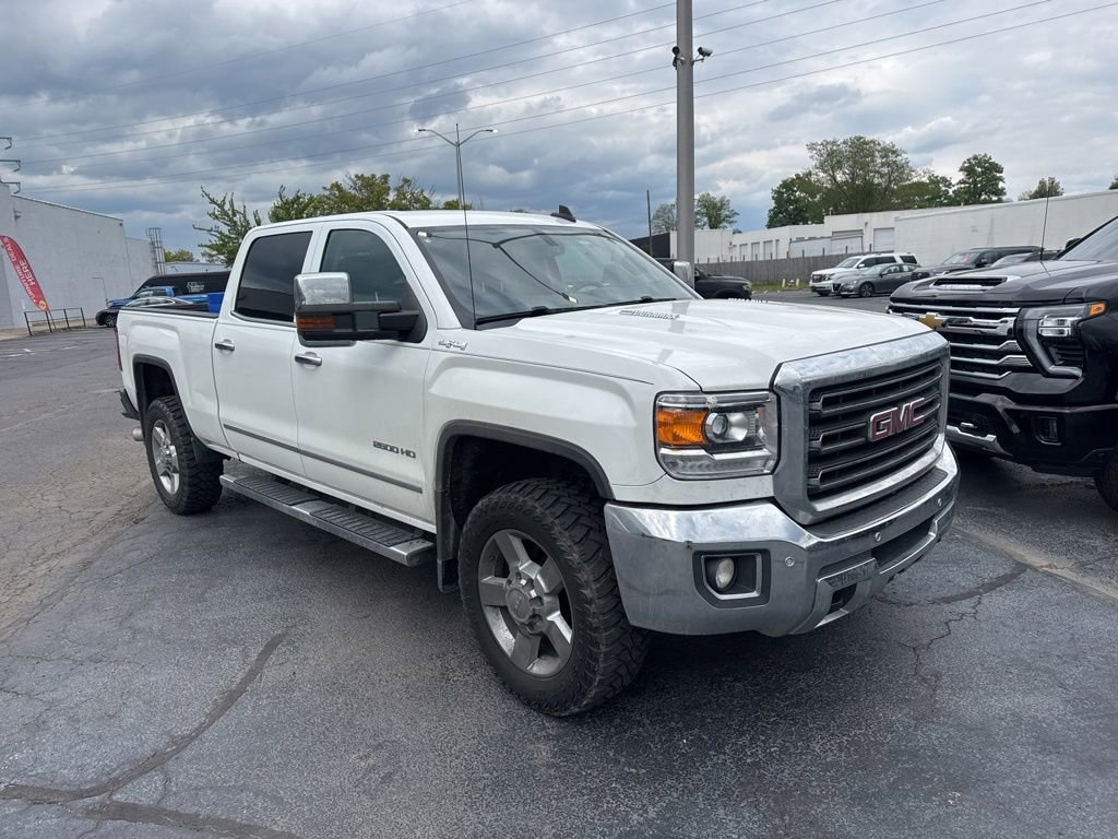 Used 2015 GMC Sierra 2500 SLT w/ Duramax Plus Package AWD/4WD image 7