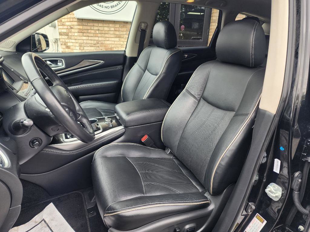 Used 2020 INFINITI QX60 Luxe w/ Essential Package image 16
