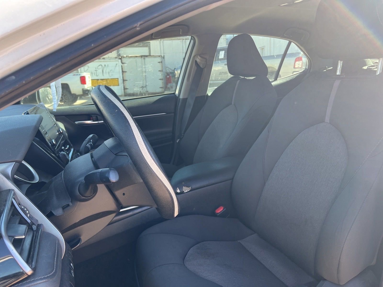 Used 2023 Toyota Camry LE image 57