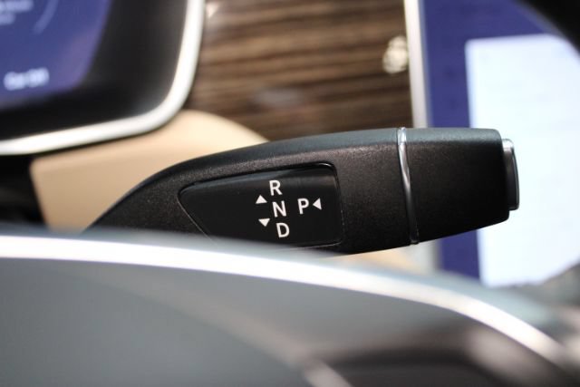 Used 2016 Tesla Model X 90D AWD/4WD image 18