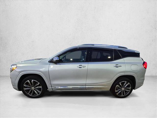 Used 2018 GMC Terrain Denali w/ Advanced Safety Package AWD/4WD image 9