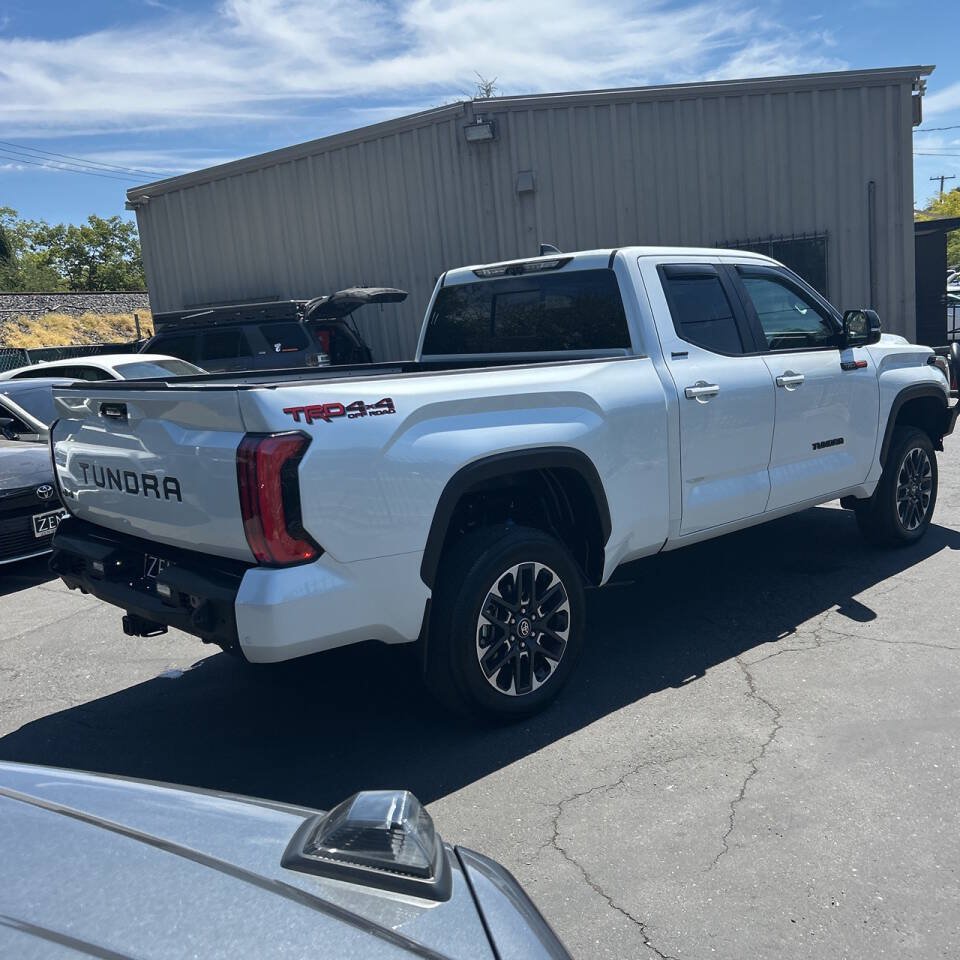 Used 2024 Toyota Tundra Limited w/ TRD Off-Road Package AWD/4WD image 26