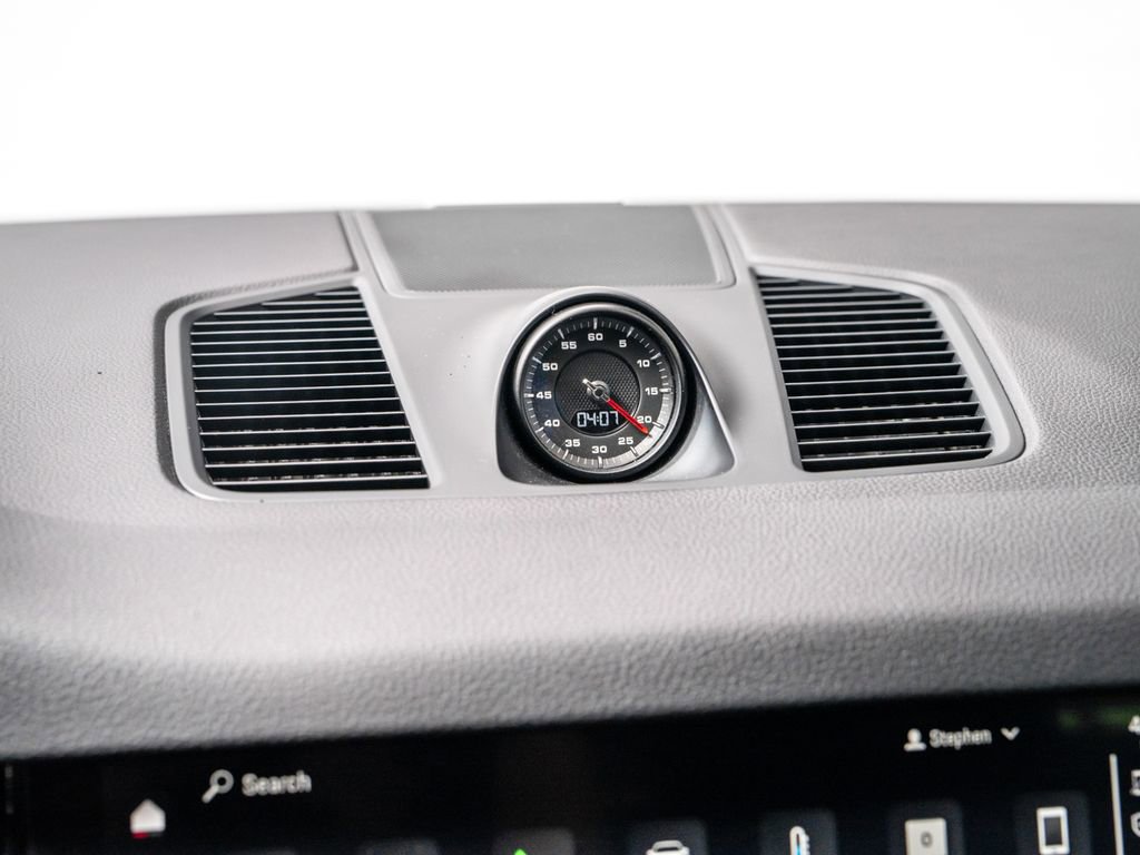 Used 2022 Porsche Cayenne S AWD/4WD image 17