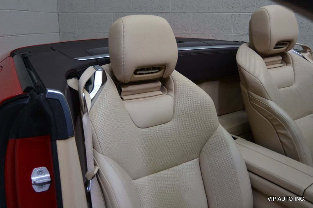 Used 2014 Mercedes-Benz SL 550 image 16