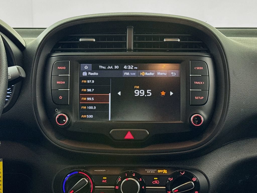 Used 2022 Kia Soul LX FWD image 14