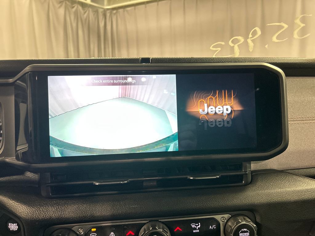 Used 2024 Jeep Wrangler Sport S image 18