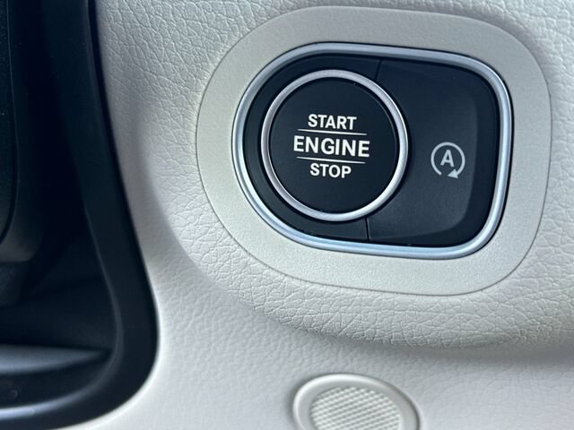 Certified 2024 Mercedes-Benz GLS 450 4MATIC image 28