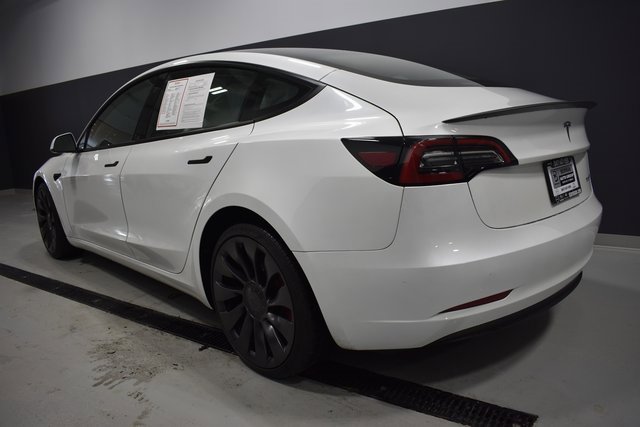 Used 2023 Tesla Model 3 Performance image 3