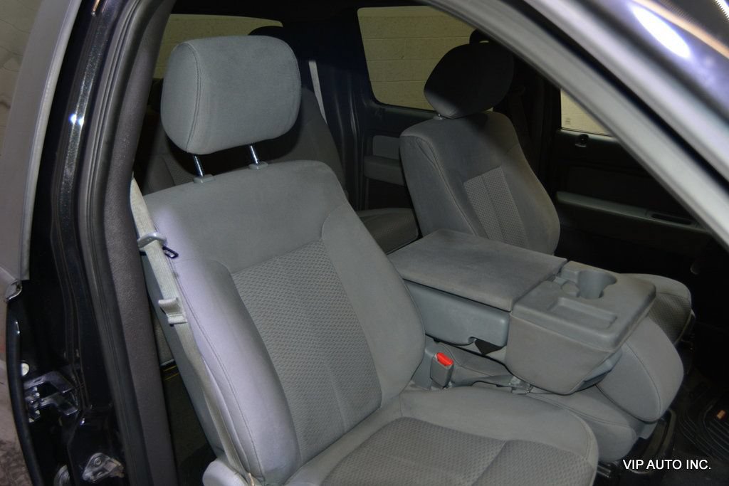 Used 2014 Ford F150 XLT w/ XLT Chrome Package AWD/4WD image 14