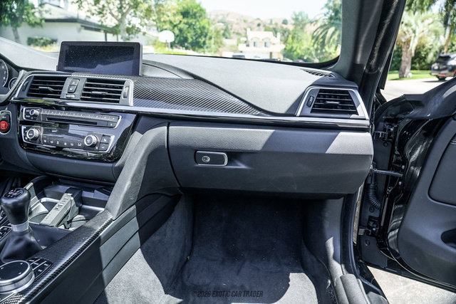 Used 2020 BMW M4 Convertible w/ Competition Package RWD image 73