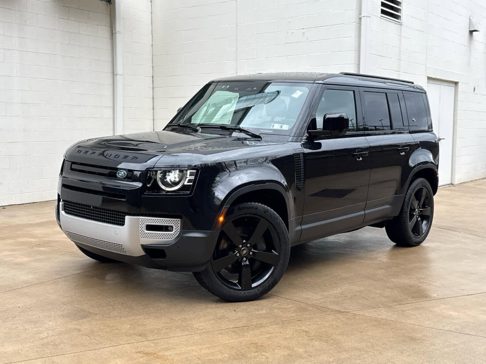 Certified 2024 Land Rover Defender 110 S image 1