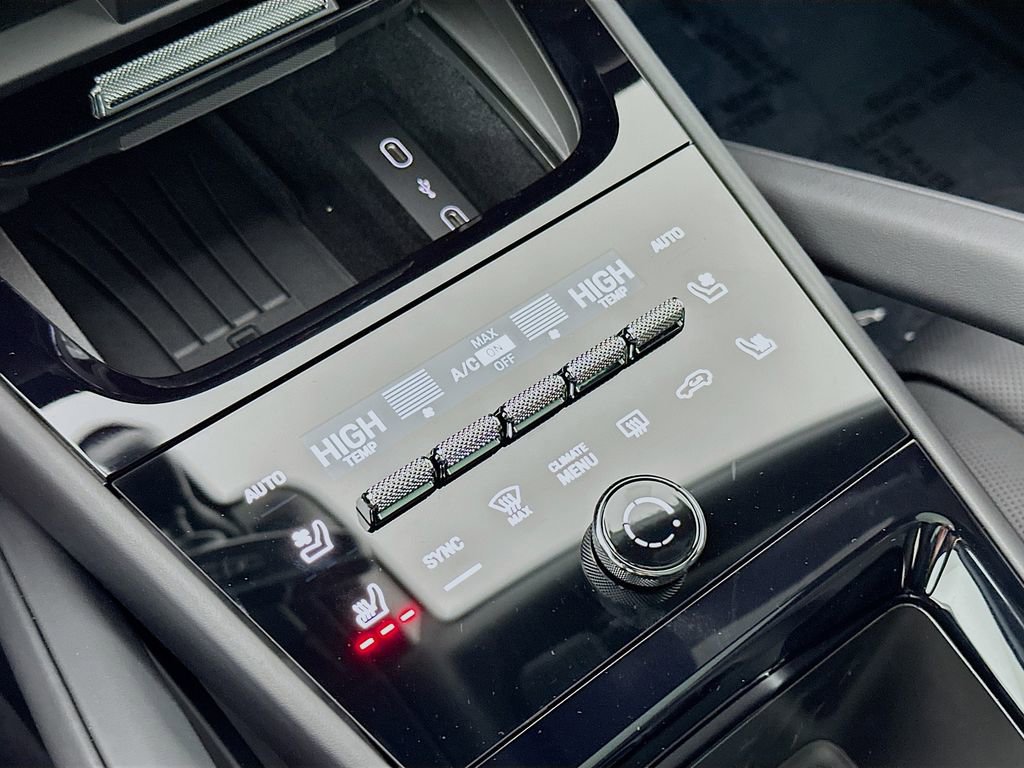 New 2026 Porsche Cayenne S image 18