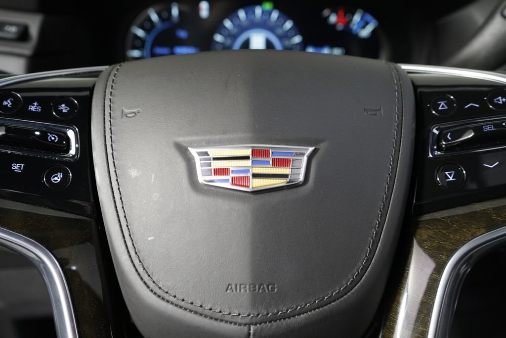 Used 2020 Cadillac Escalade Platinum AWD/4WD image 35