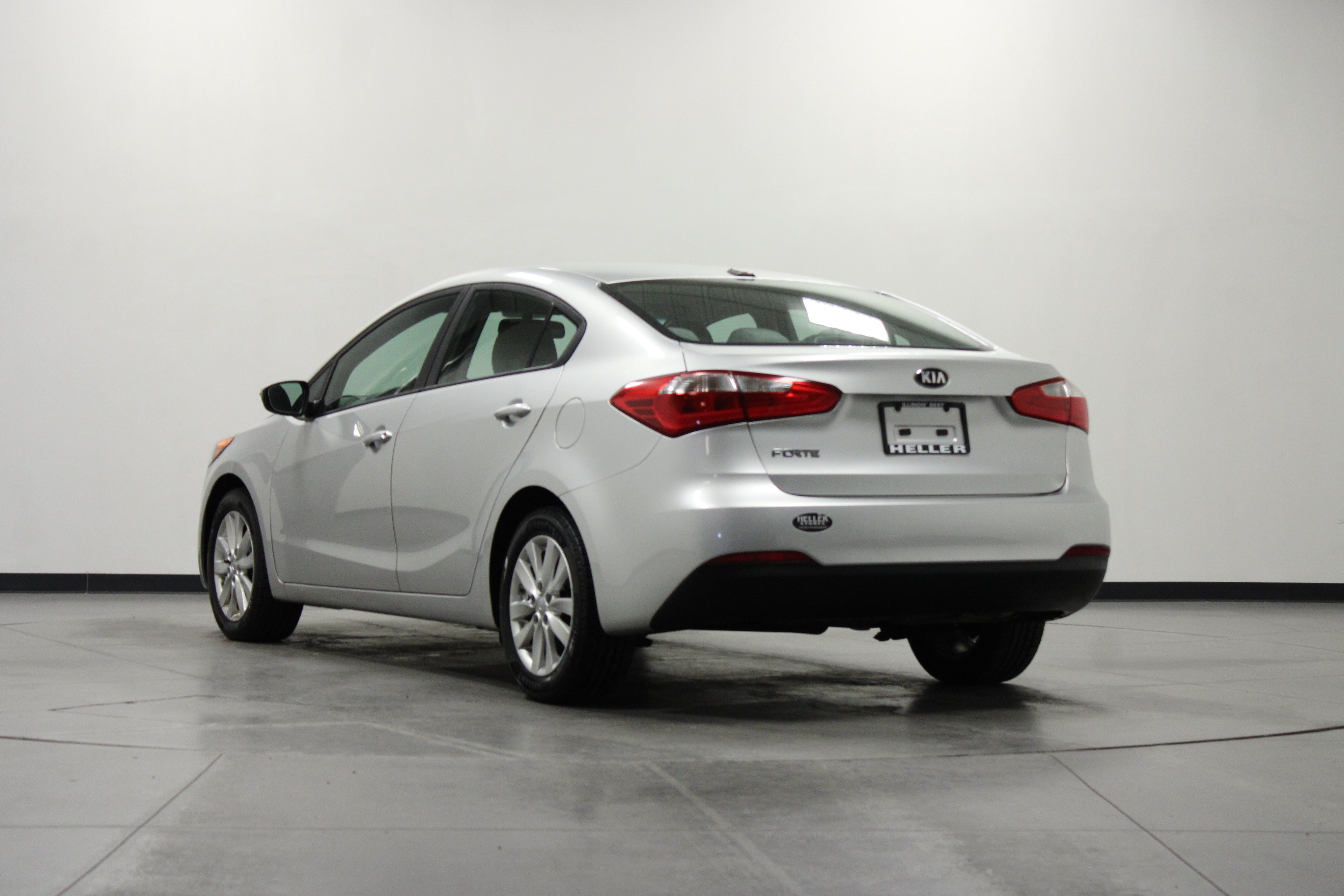 Used 2014 Kia Forte LX w/ Popular Package FWD image 6