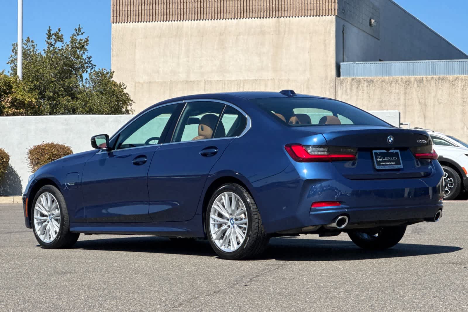 Used 2023 BMW 330e w/ Premium Package RWD image 7