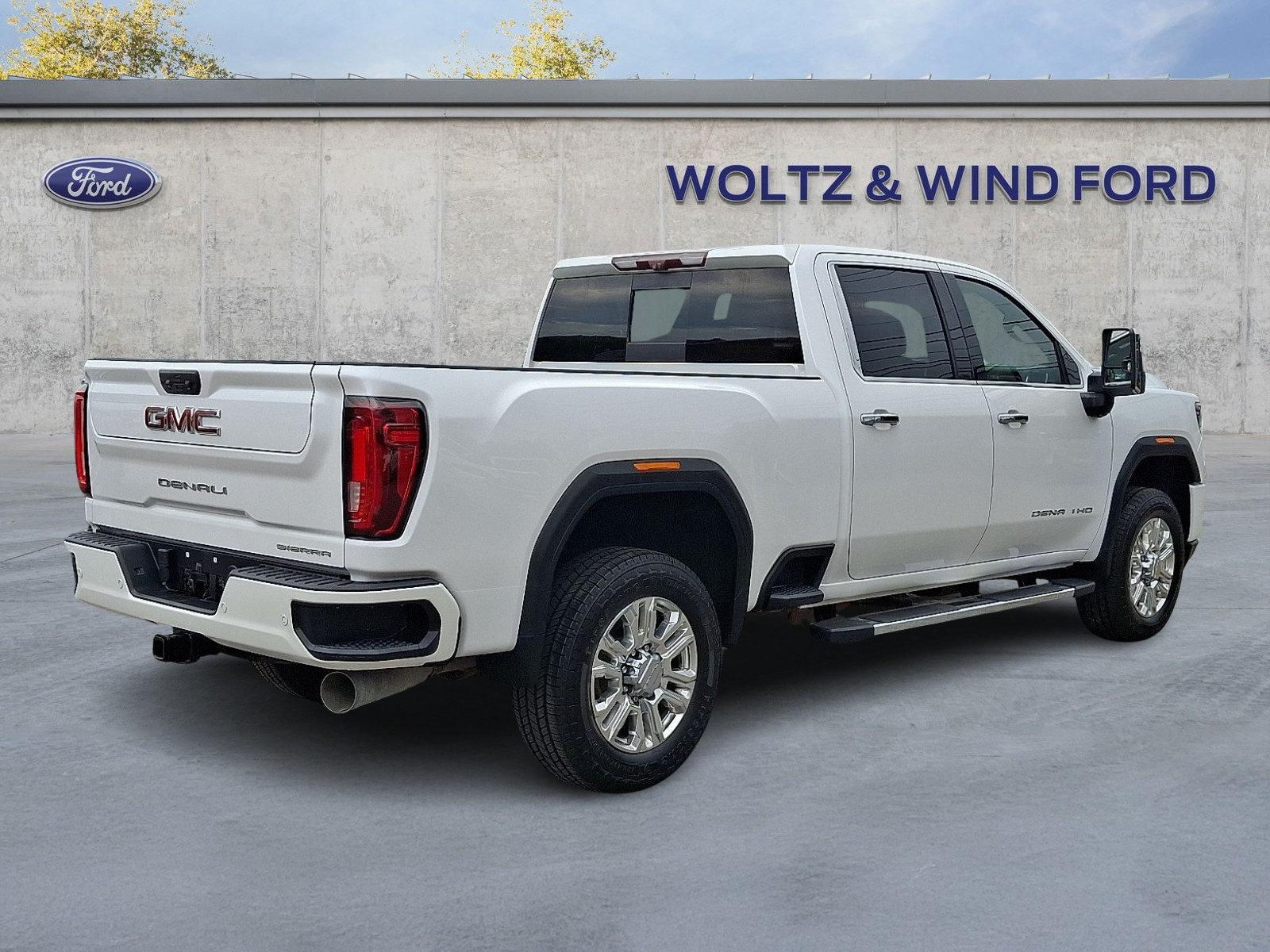 Used 2020 GMC Sierra 2500 Denali w/ Denali Ultimate Package AWD/4WD image 6