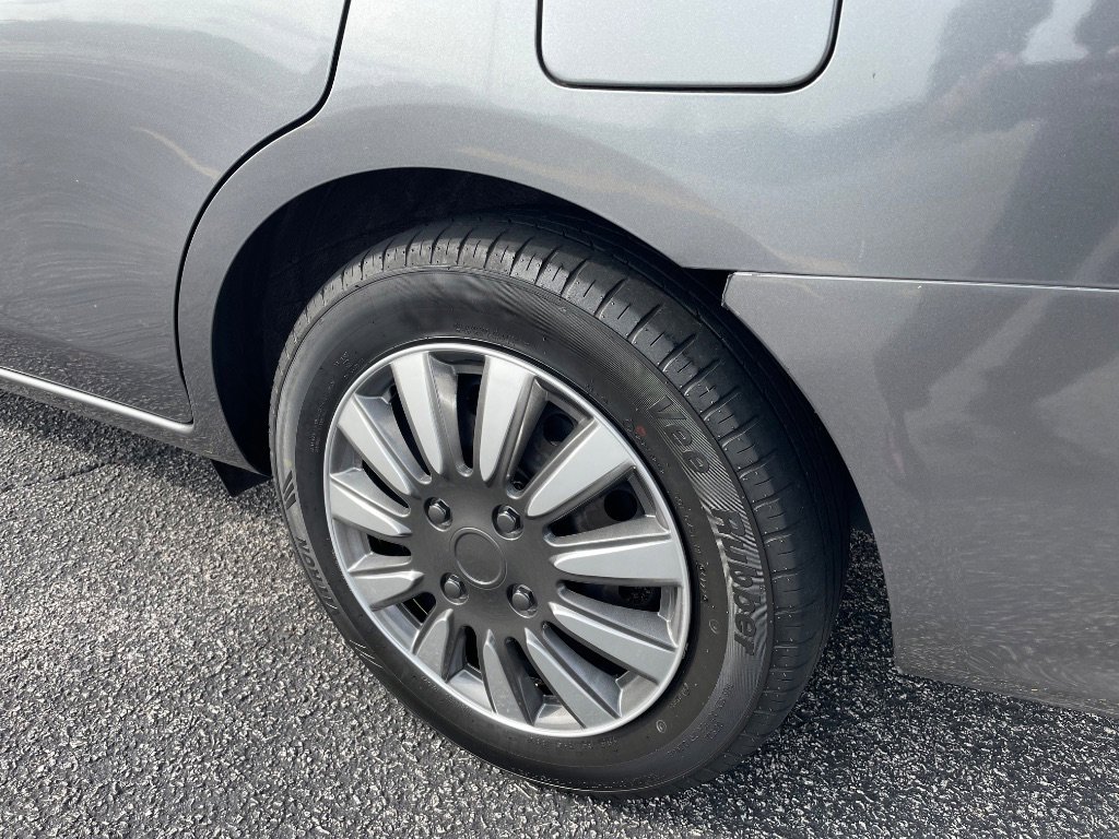 Used 2019 Nissan Versa S Plus image 10