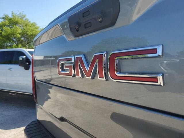New 2026 GMC Sierra 1500 AT4 w/ AT4 Premium Package image 7