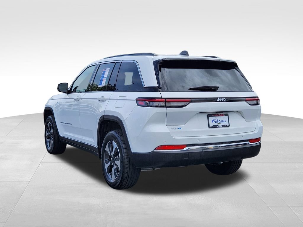 Used 2024 Jeep Grand Cherokee Limited 4xe w/ Trailer Tow Package AWD/4WD image 4