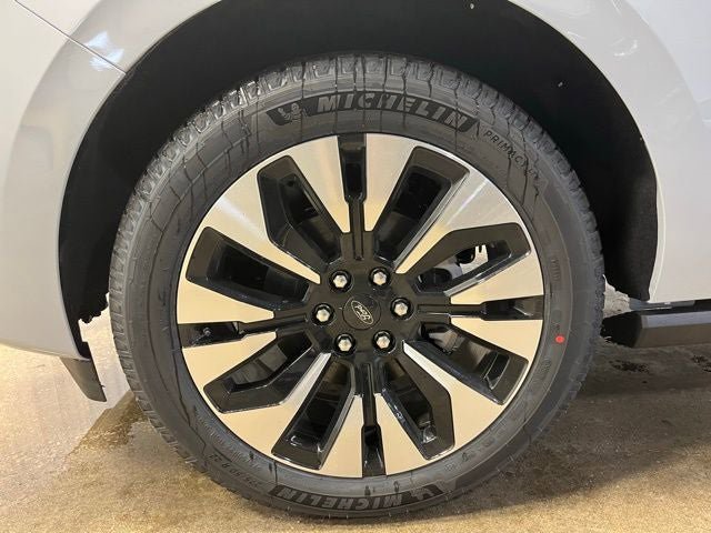 New 2026 Ford Expedition Max Platinum AWD/4WD image 29