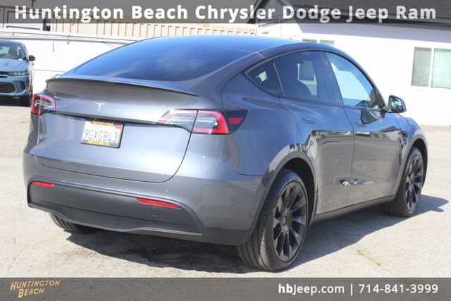 Used 2023 Tesla Model Y Long Range image 5