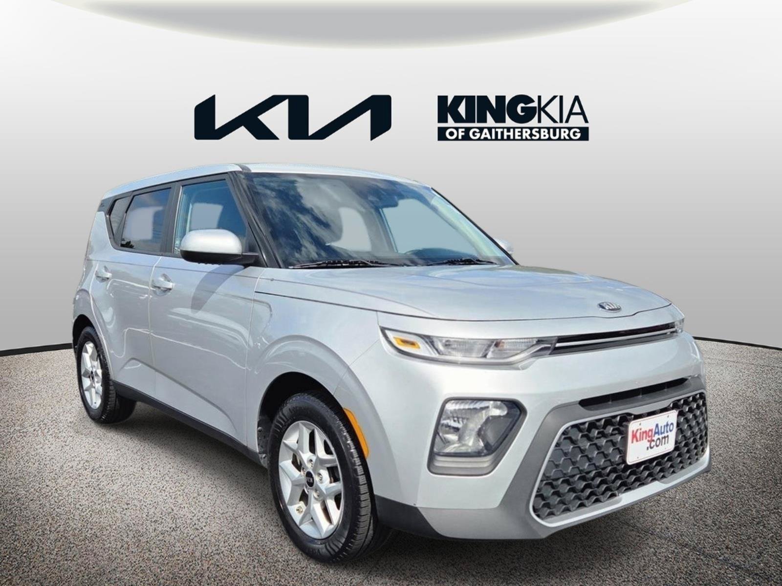 Used 2020 Kia Soul S FWD image 1