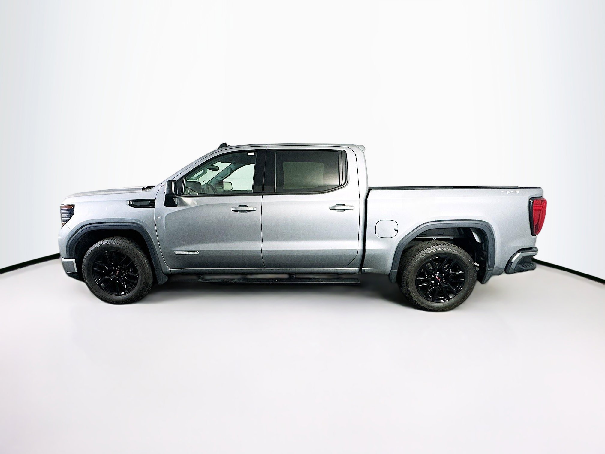 Used 2024 GMC Sierra 1500 Elevation image 4