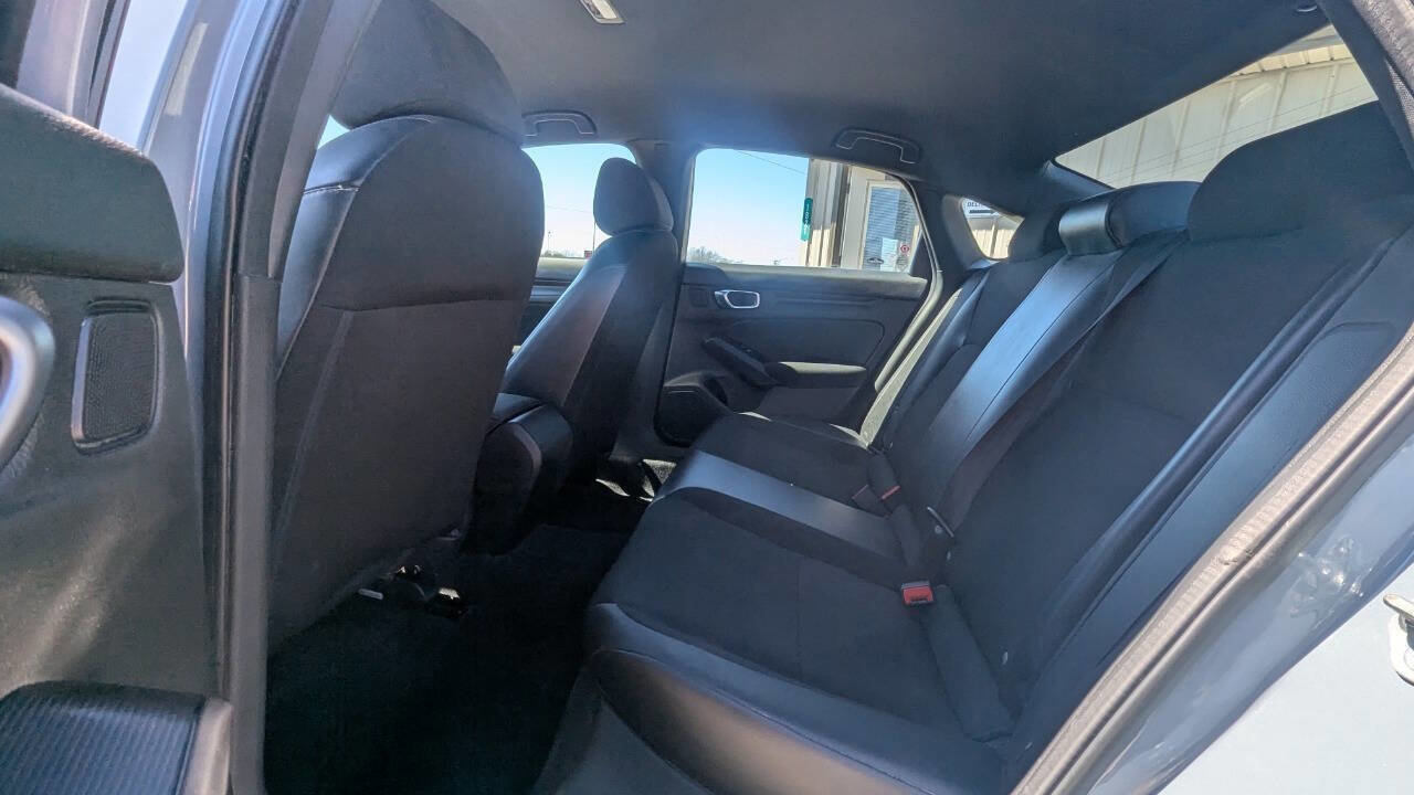 Used 2022 Honda Civic Sport image 14