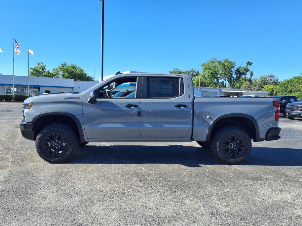 New 2025 Chevrolet Silverado 1500 ZR2 w/ Technology Package image 4