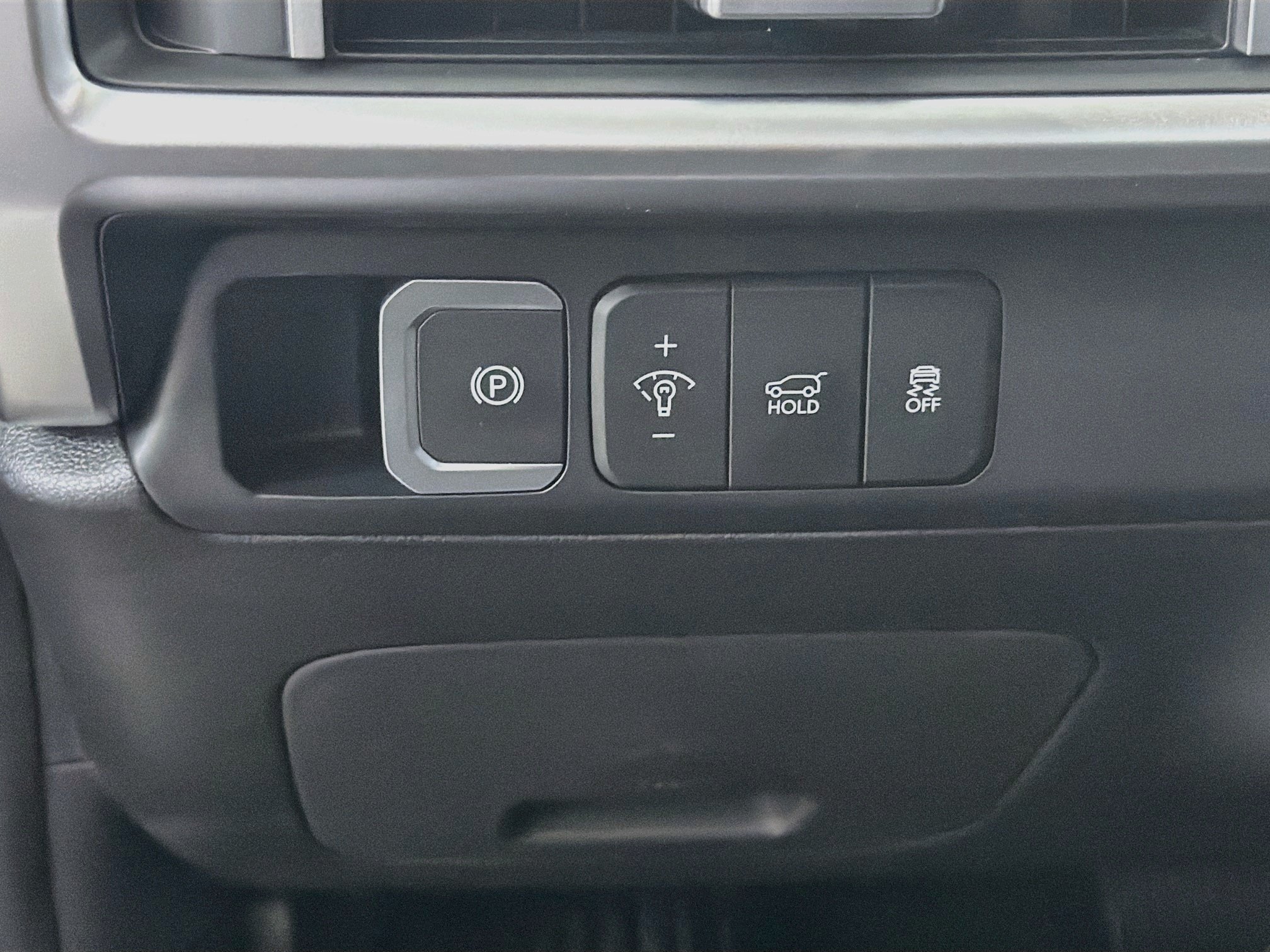 Used 2026 Hyundai Santa Fe SEL FWD image 16
