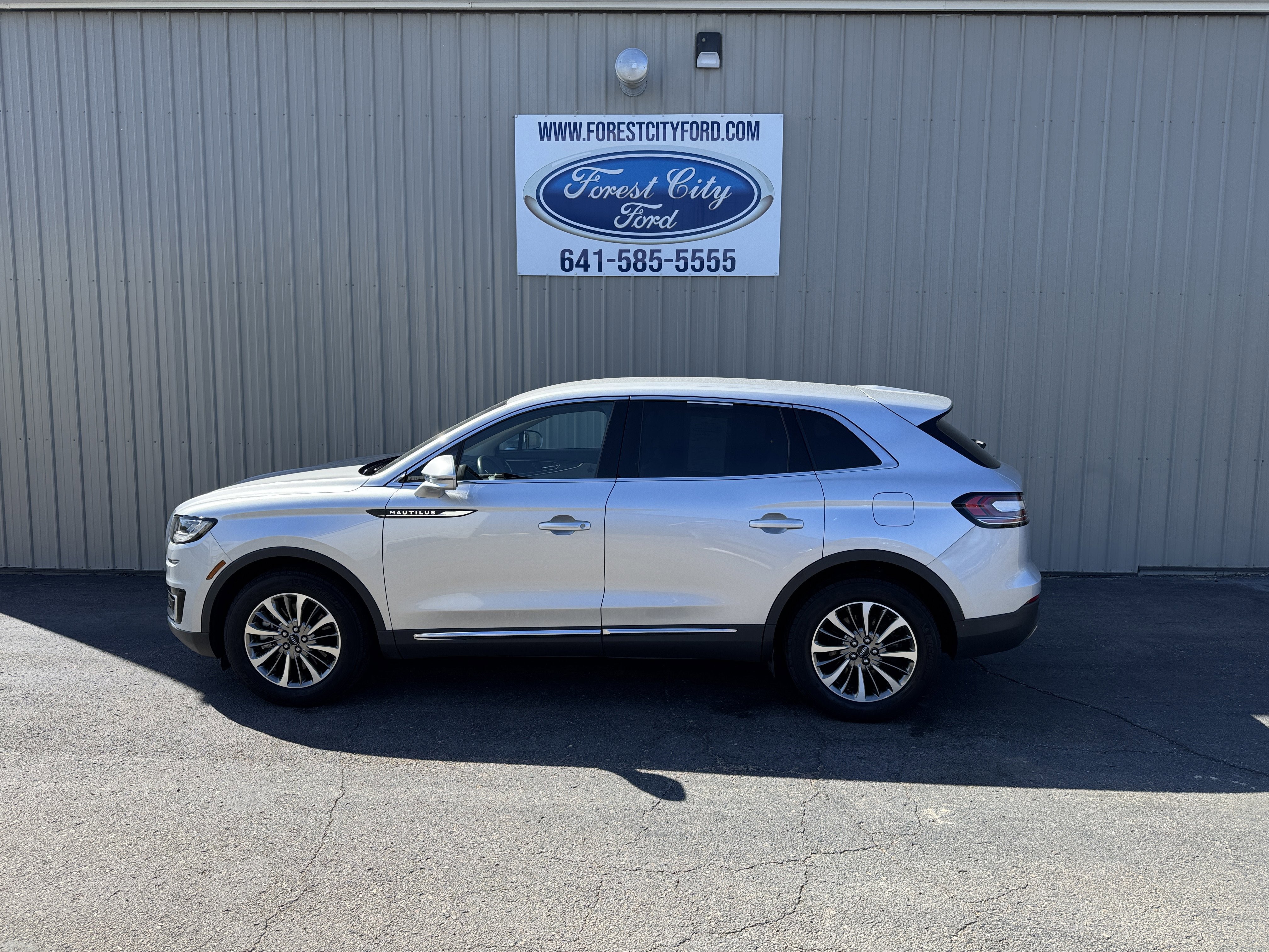 Used 2019 Lincoln Nautilus Select