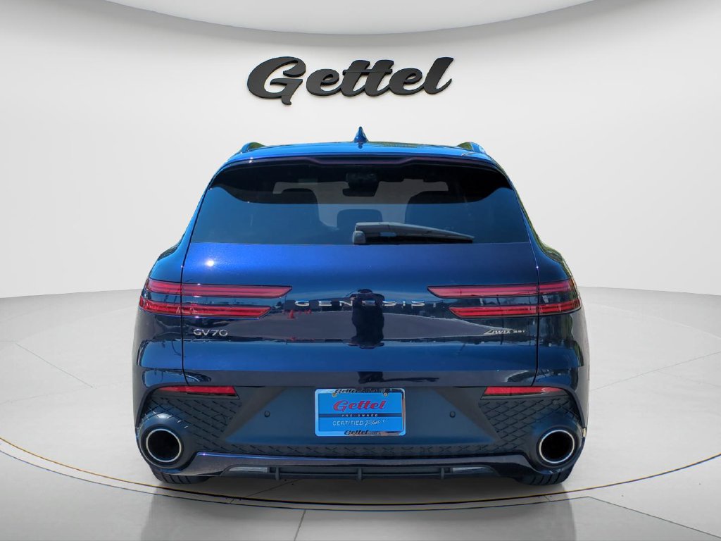 Used 2025 Genesis GV70 3.5T Sport AWD/4WD image 6
