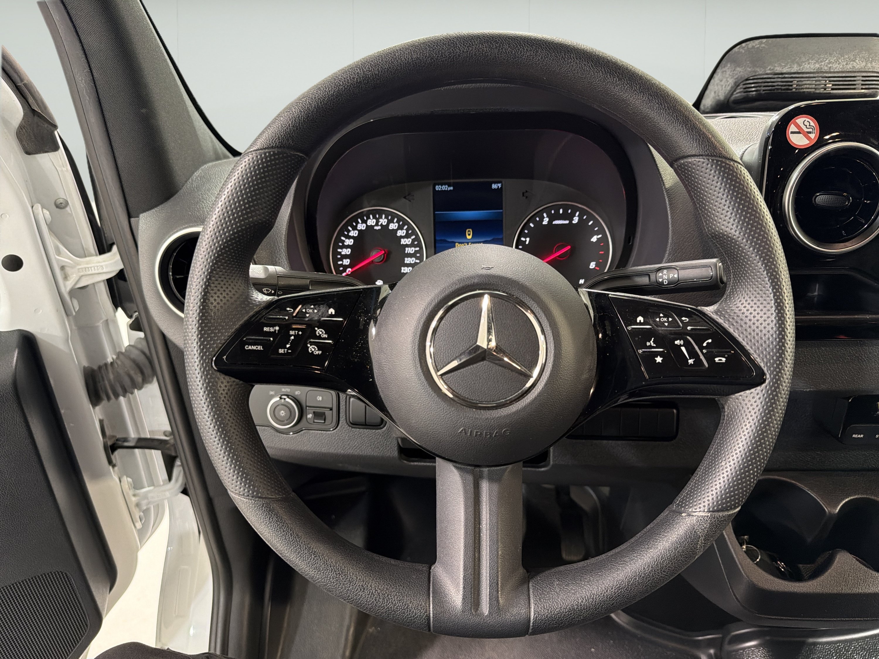 Used 2025 Mercedes-Benz Sprinter 2500 image 16