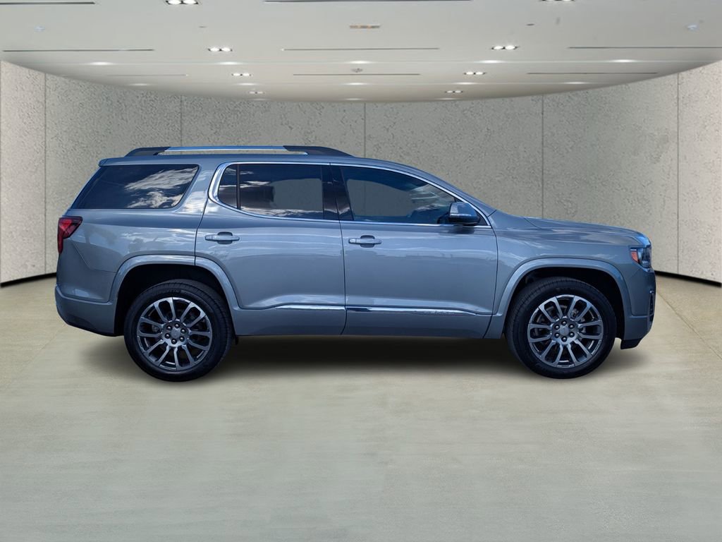 Used 2023 GMC Acadia Denali w/ Trailering Package image 2