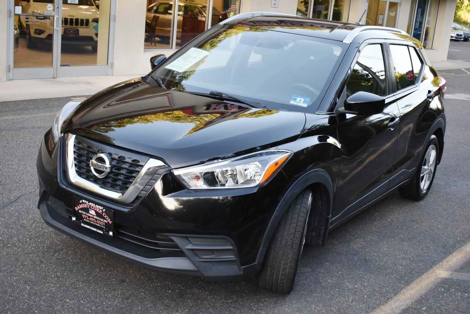 Used 2018 Nissan Kicks S FWD image 8