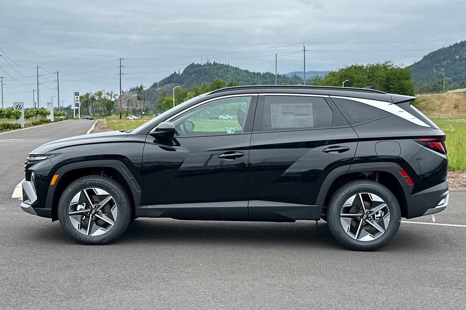 New 2025 Hyundai Tucson SEL image 6