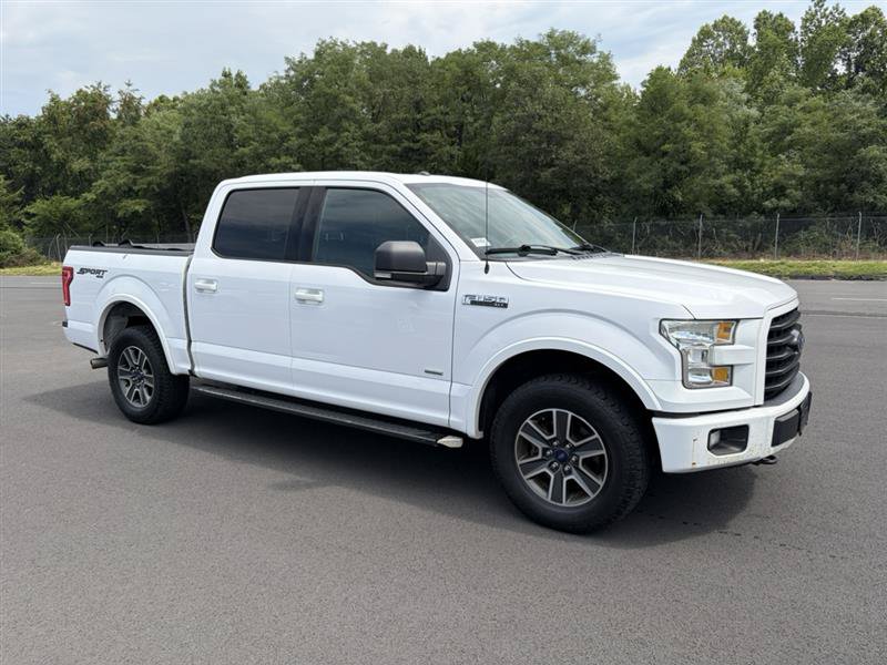 Used 2016 Ford F150 XLT w/ Equipment Group 302A Luxury AWD/4WD image 2