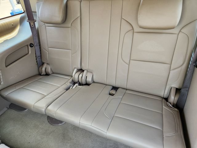Used 2018 Chevrolet Tahoe LT w/ Off-Road Package AWD/4WD image 32