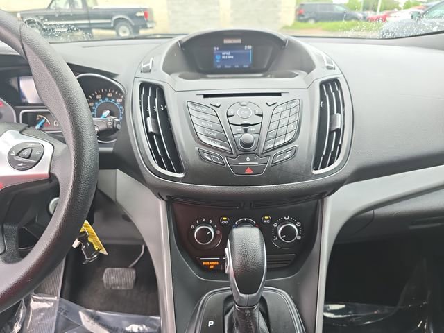 Used 2015 Ford Escape SE image 21