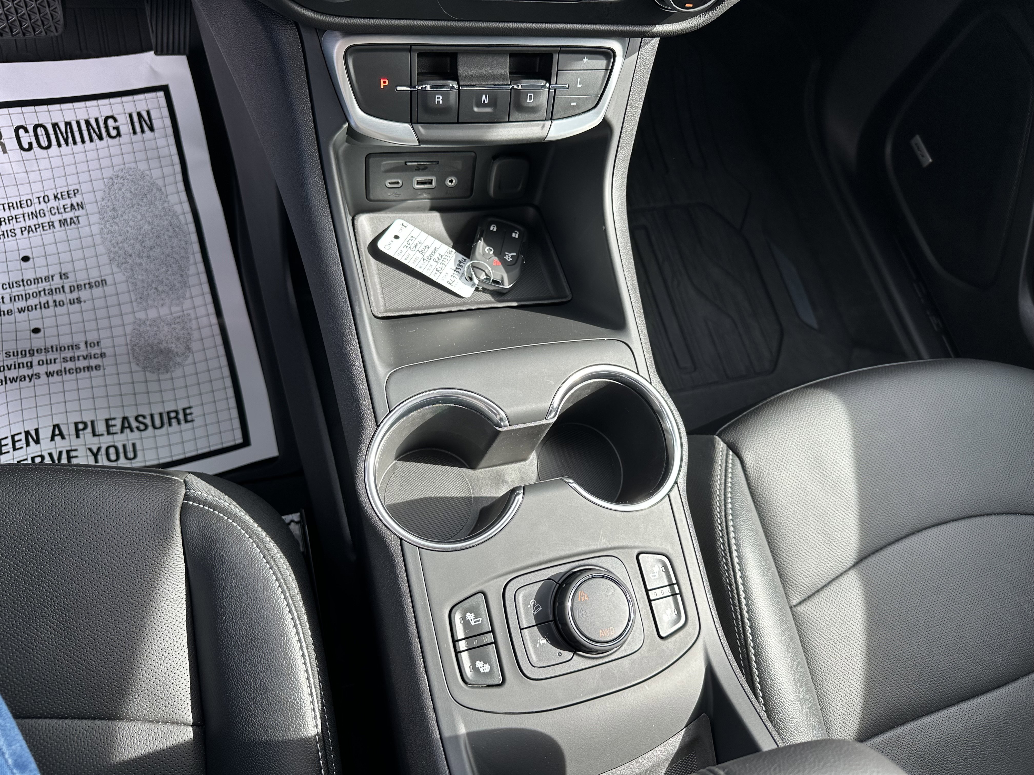 Used 2024 GMC Terrain SLT w/ Infotainment Package II image 20