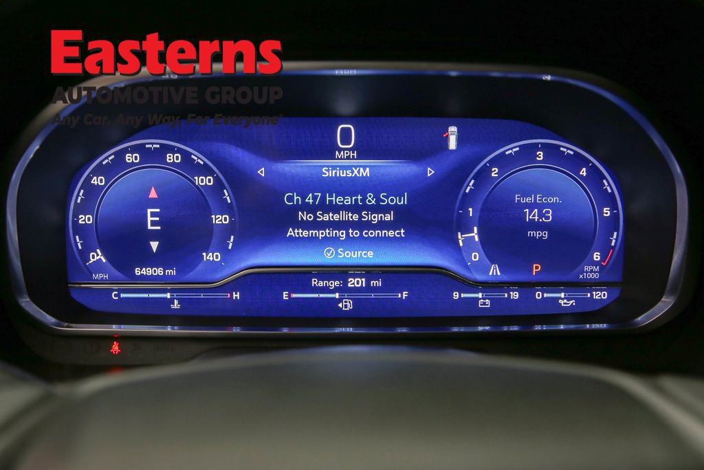 Used 2024 Chevrolet Suburban Premier image 18