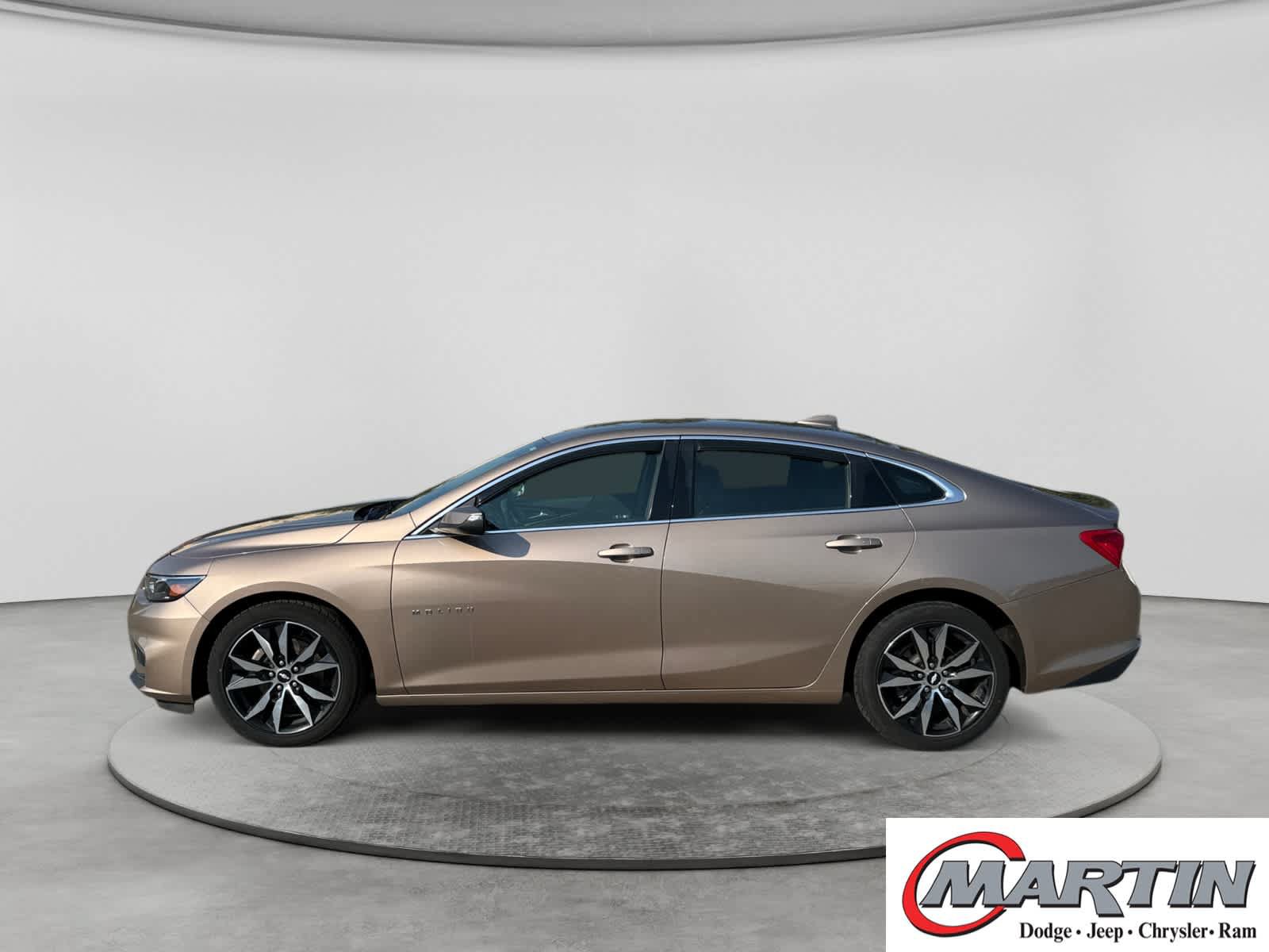 Used 2018 Chevrolet Malibu LT FWD image 8