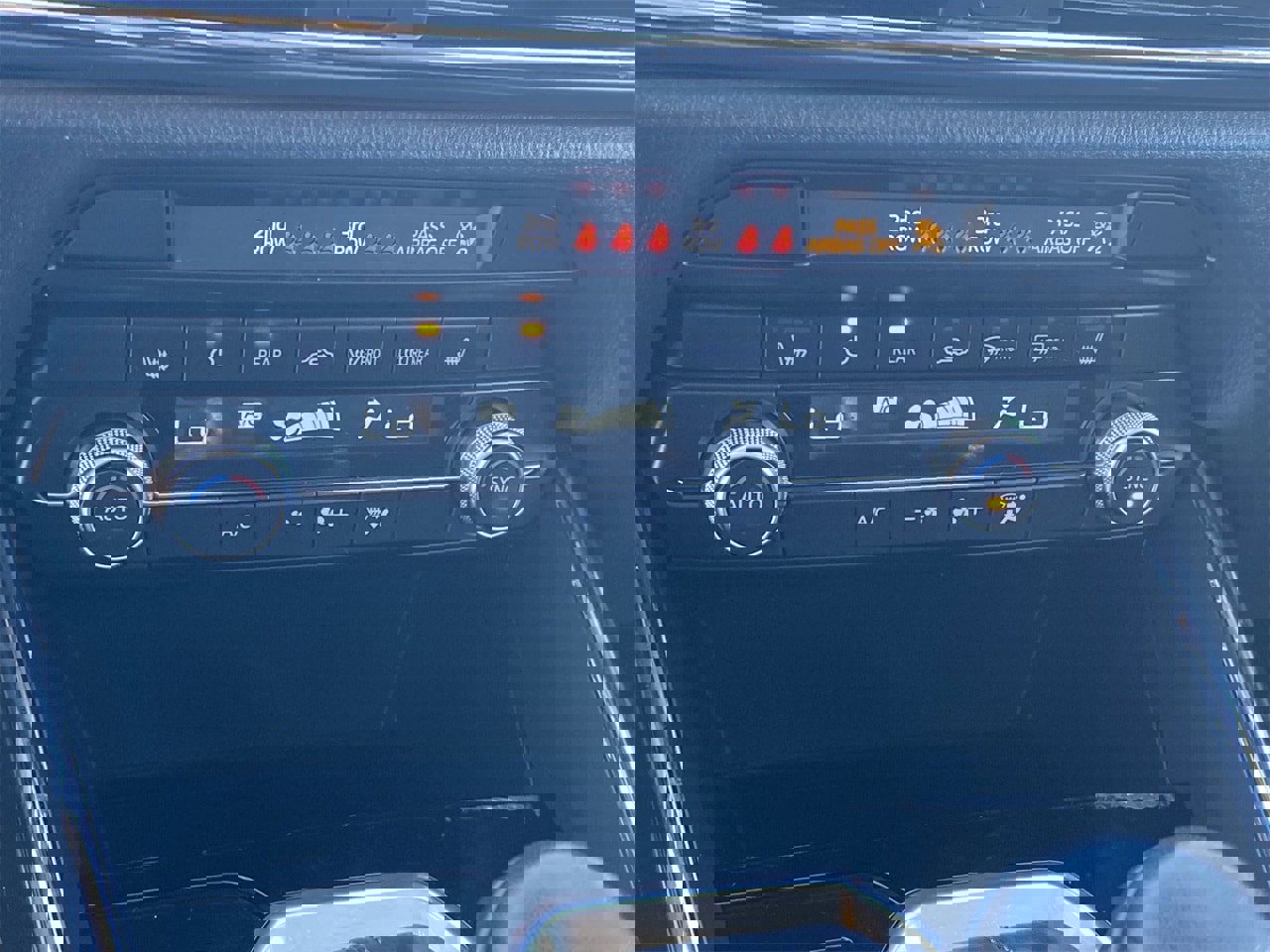 Used 2019 MAZDA CX-9 Touring w/ Touring Premium Package image 26