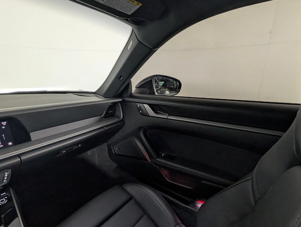 Certified 2025 Porsche 911 Carrera RWD image 22