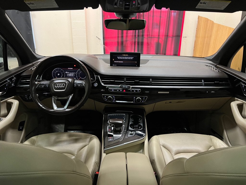 Used 2018 Audi Q7 3.0T Prestige AWD/4WD image 33